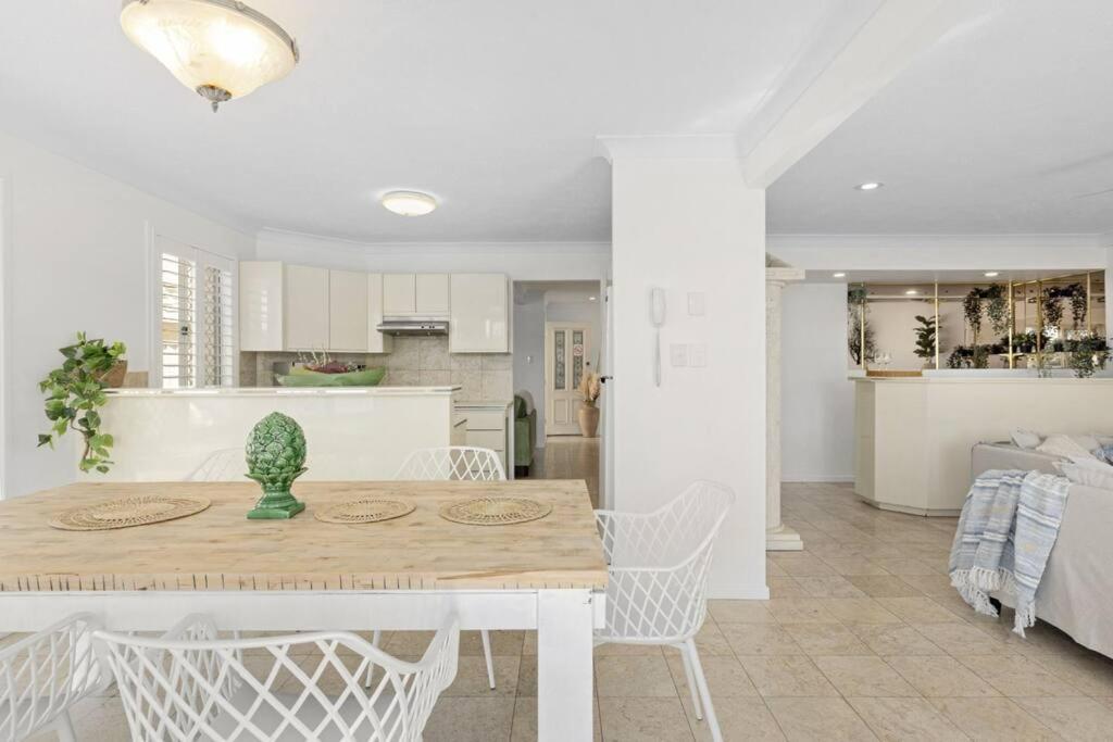 Apartment 64 Isle Of Palms